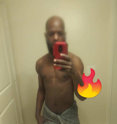 Photo nue de fuite OnlyFans de Lewdaboss