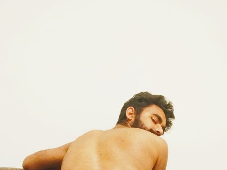 Photo nue de fuite OnlyFans de Leo Solandres