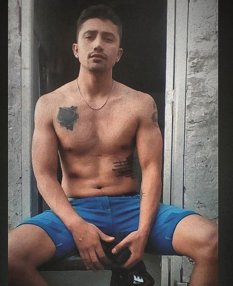Photo nue de fuite OnlyFans de Leonardo Maximiliano