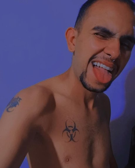 Photo nue de fuite OnlyFans de Leonardo Samuel