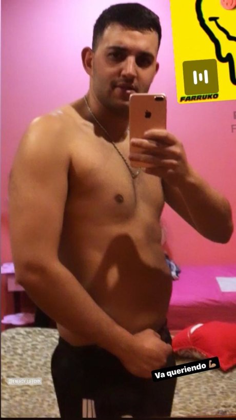 Photo nue de fuite OnlyFans de Leo Js