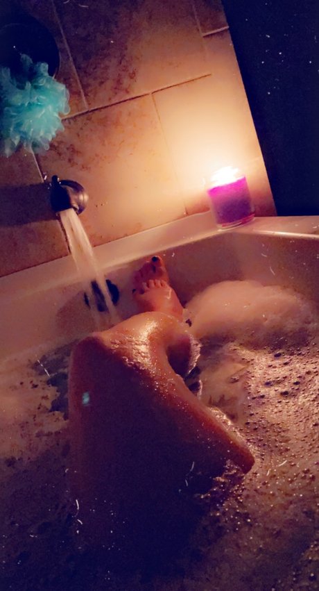 Photo nue de fuite OnlyFans de Lennox Jade