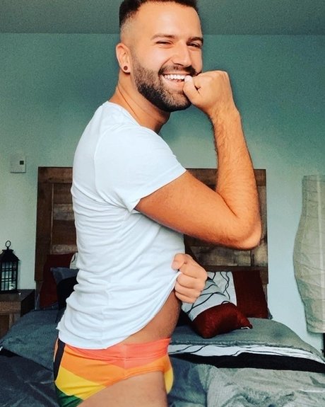 Photo nue de fuite OnlyFans de Littlebeard
