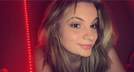 Photo nue de fuite OnlyFans de Anya