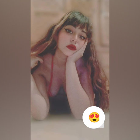 Photo nue de fuite OnlyFans de Lilith Mars