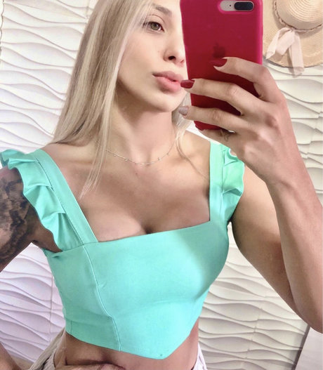Photo nue de fuite OnlyFans de Ligia Ynne
