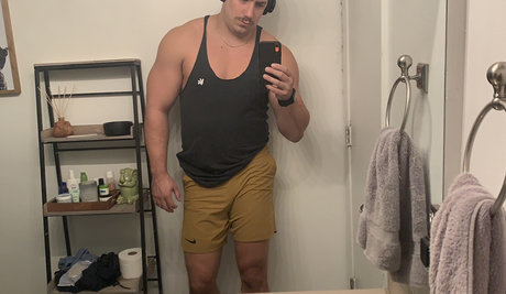 Photo nue de fuite OnlyFans de Liftr248