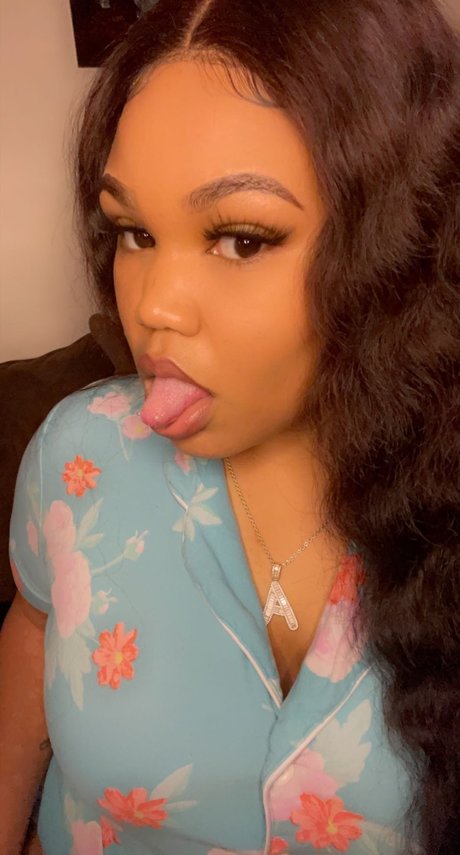 Photo nue de fuite OnlyFans de Ms Lickitoff 