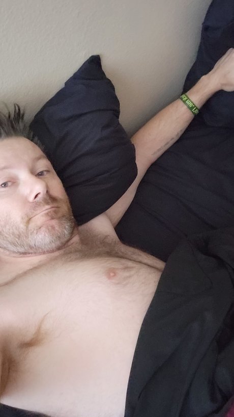 Photo nue de fuite OnlyFans de Lrdnibbler