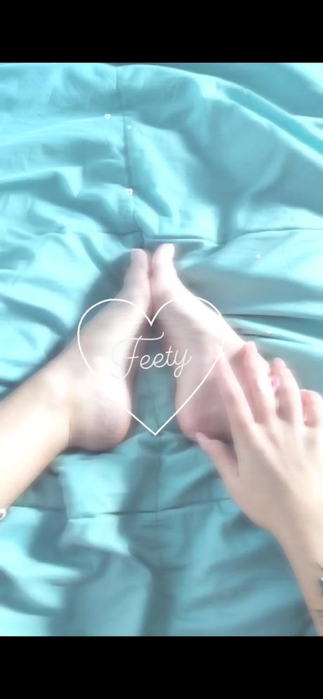 Photo nue de fuite OnlyFans de Feety 