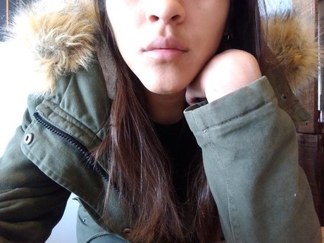 Photo nue de fuite OnlyFans de Louni 