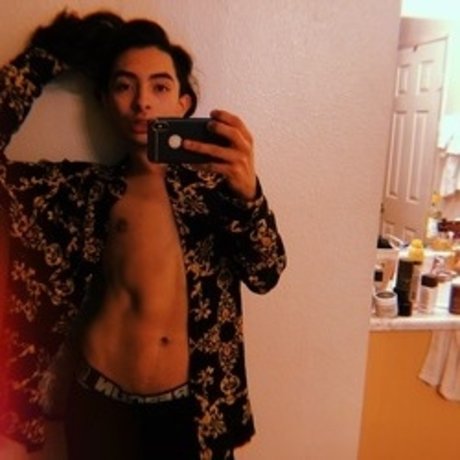 Daniel Lon 