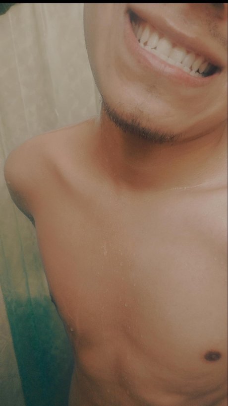 Photo nue de fuite OnlyFans de Joseph Lpz