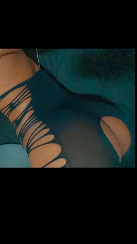 Photo nue de fuite OnlyFans de Strmy Weathr 