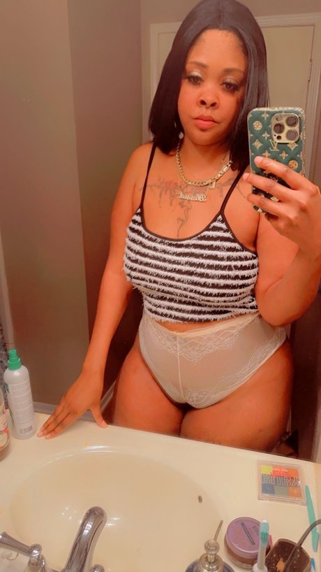 Photo nue de fuite OnlyFans de Lola Fetishes
