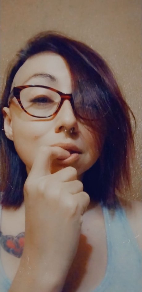 Photo nue de fuite OnlyFans de Lola Kat
