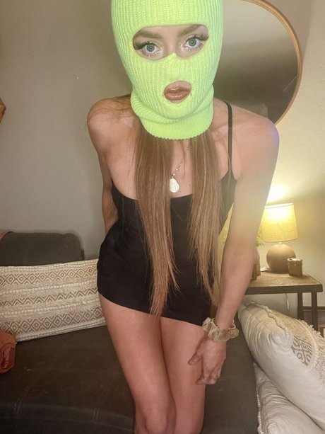 Photo nue de fuite OnlyFans de Logan Lever