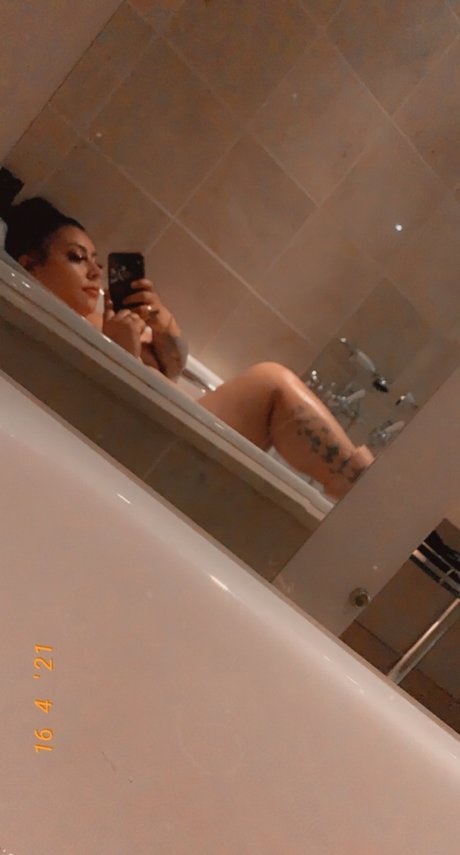 Photo nue de fuite OnlyFans de Lizaa Blue