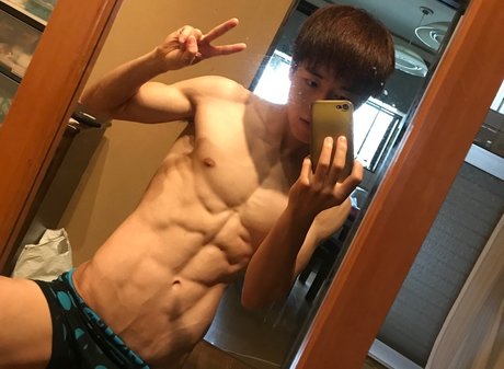Photo nue de fuite OnlyFans de Machalatte