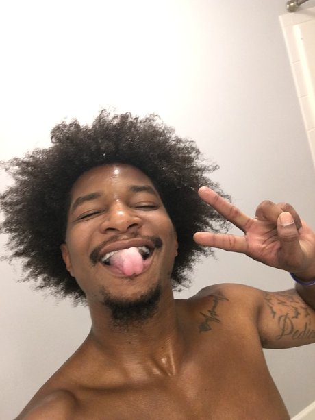 Photo nue de fuite OnlyFans de Ocho8