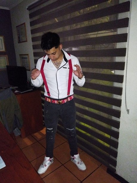 Photo nue de fuite OnlyFans de Maximiliano