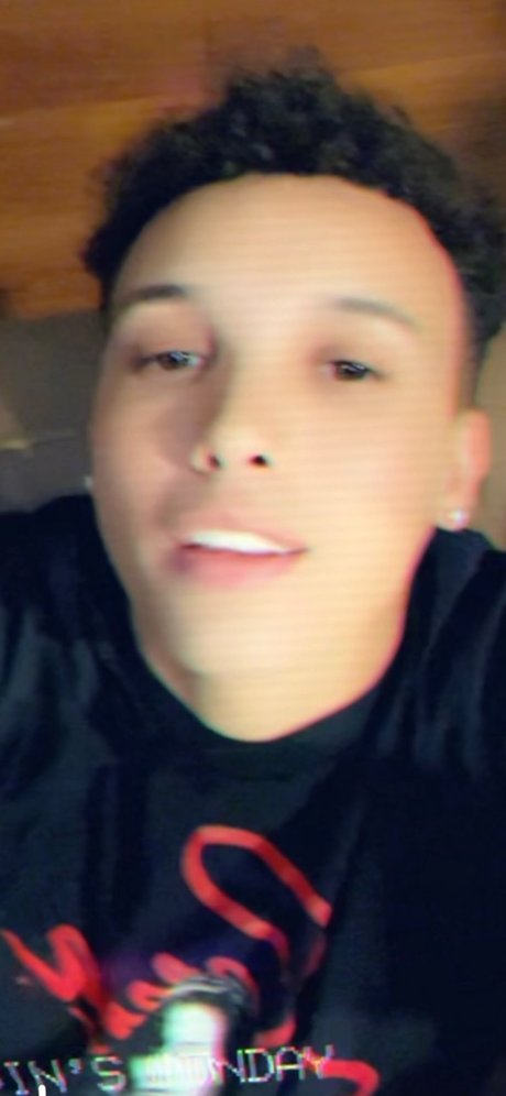 Photo nue de fuite OnlyFans de Angelo
