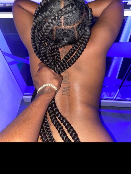 Photo nue de fuite OnlyFans de Dc Productions