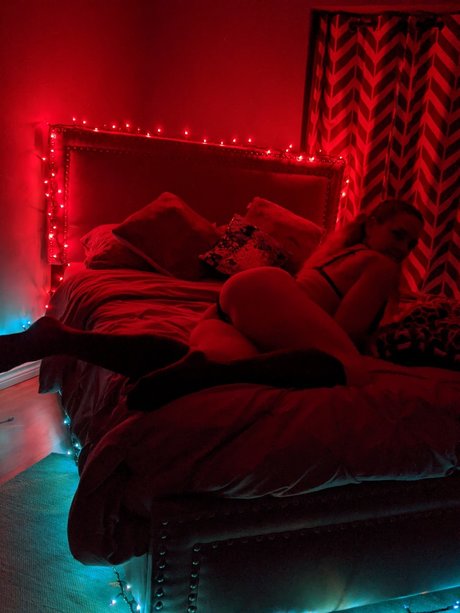 Photo nue de fuite OnlyFans de Luscious Lizsi