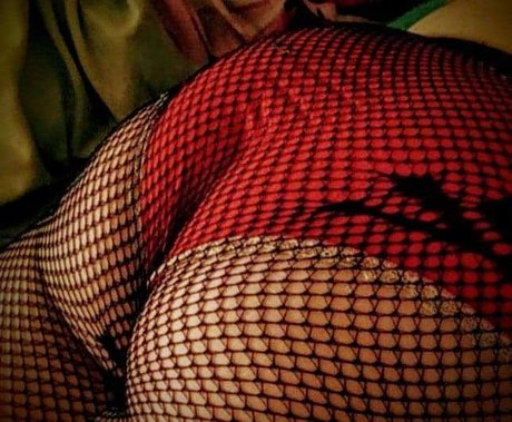 Photo nue de fuite OnlyFans de Luring Seductress
