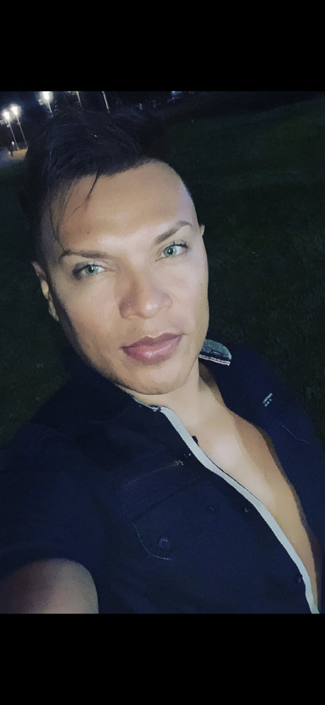 Photo nue de fuite OnlyFans de Robert