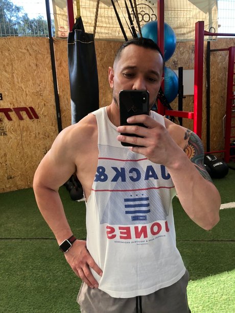Photo nue de fuite OnlyFans de Luis Jimenez