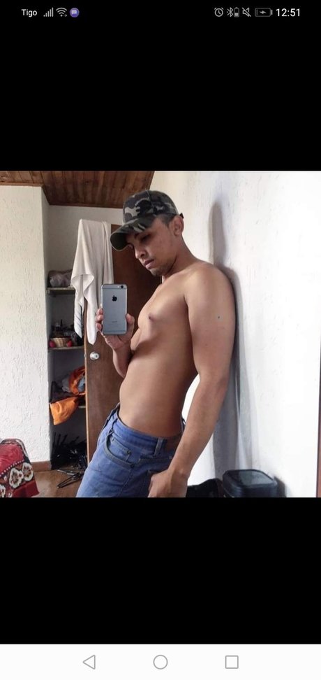 Photo nue de fuite OnlyFans de Luis Damin