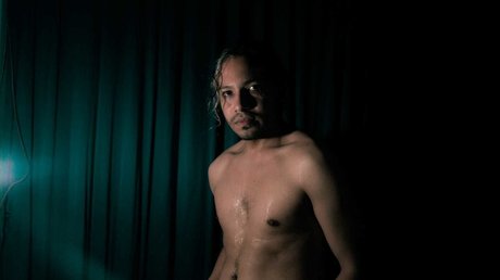 Photo nue de fuite OnlyFans de Luis Chavarin