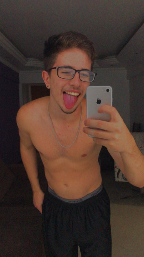 Photo nue de fuite OnlyFans de Lucas Luigi
