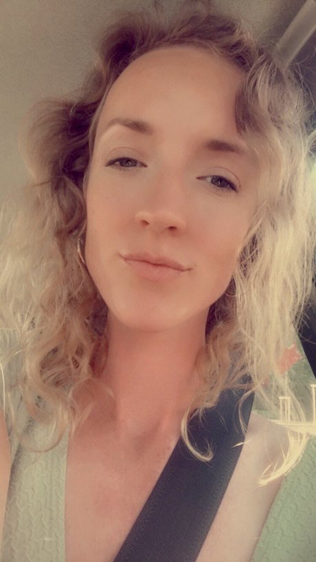 Photo nue de fuite OnlyFans de New To Onlyfans