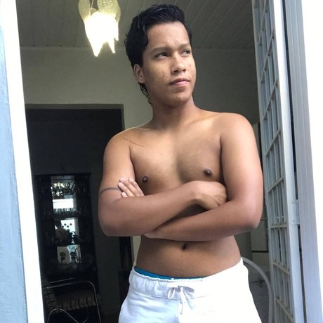 Photo nue de fuite OnlyFans de Victor