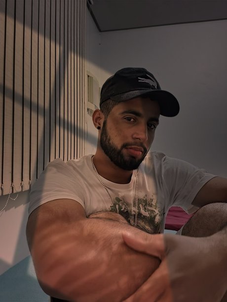 Photo nue de fuite OnlyFans de Lucas Arajo