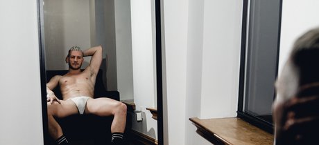 Photo nue de fuite OnlyFans de Luca Damore Xxx Top5