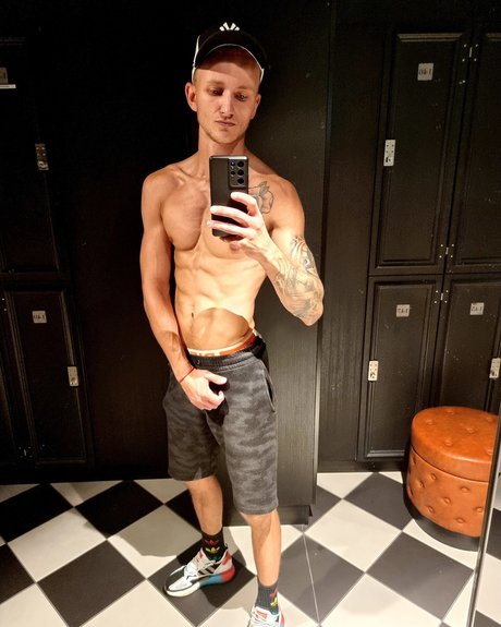 Photo nue de fuite OnlyFans de Marioblackstar