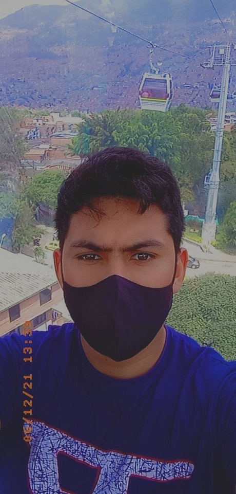 Photo nue de fuite OnlyFans de Marcos Londoo