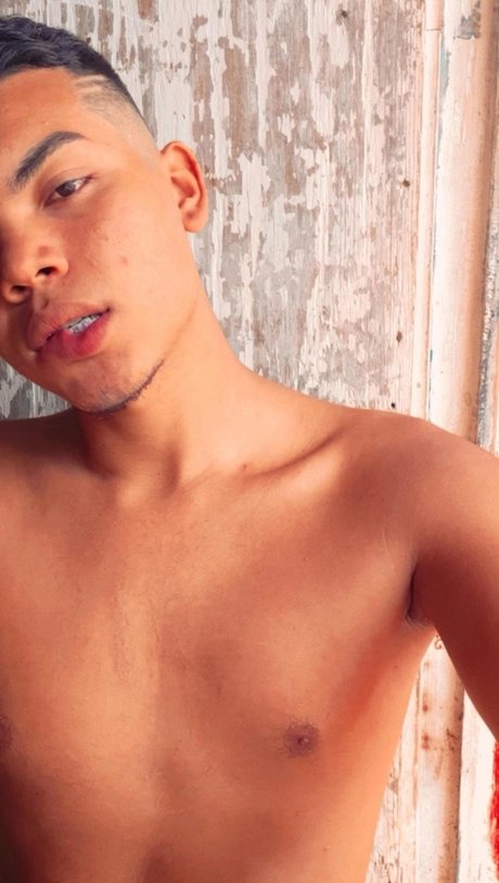 Photo nue de fuite OnlyFans de Deonis Calleja