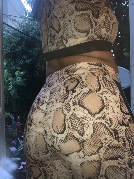 Photo nue de fuite OnlyFans de Muminah Govan