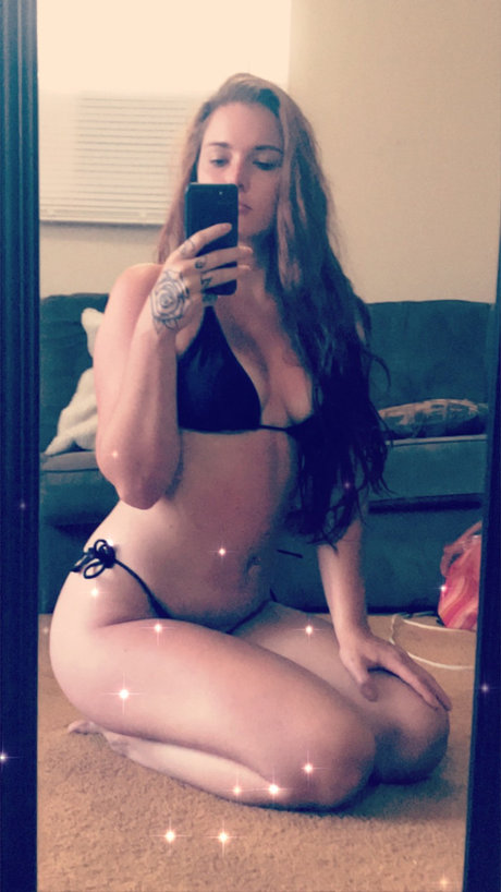 Photo nue de fuite OnlyFans de Mckenzie