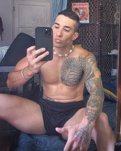 Photo nue de fuite OnlyFans de Maxi