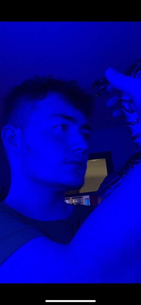 Photo nue de fuite OnlyFans de Maximilian
