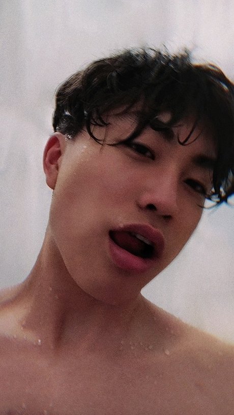Photo nue de fuite OnlyFans de Matt Jeong