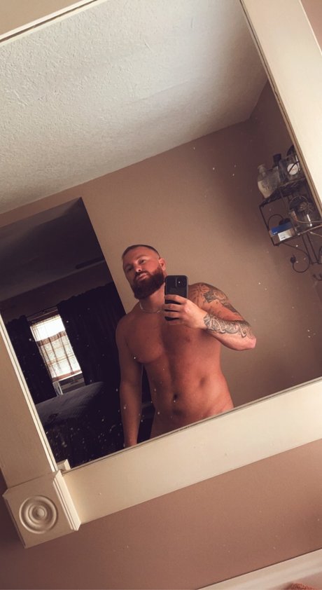 Photo nue de fuite OnlyFans de Matthew Taylor