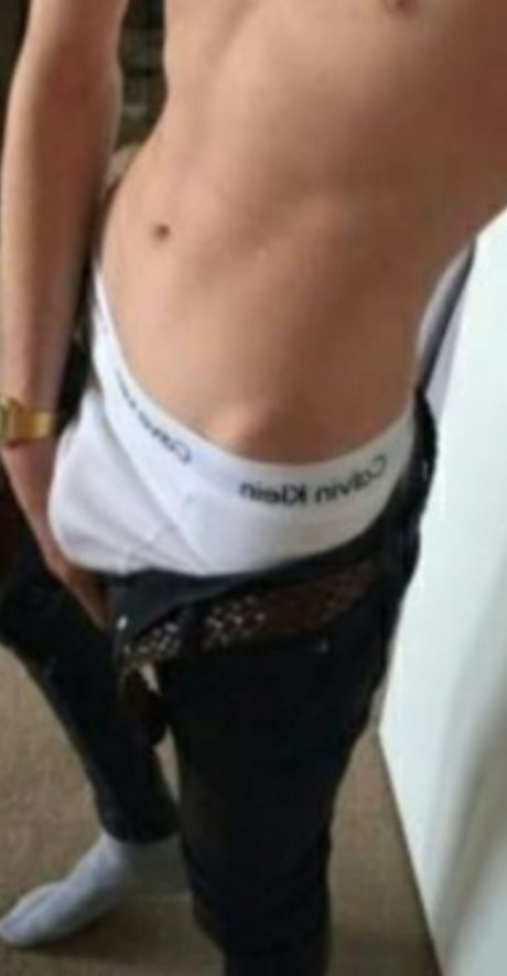Photo nue de fuite OnlyFans de The Masked Sagger