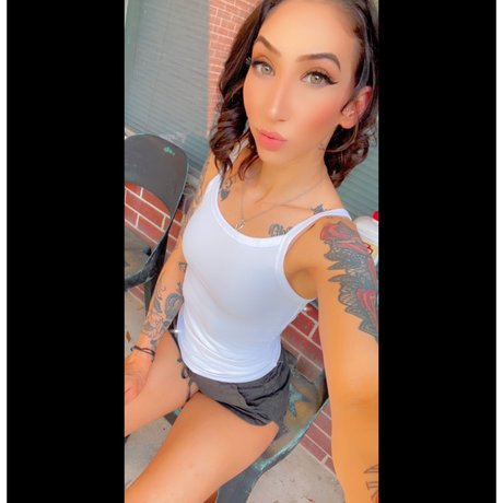 Photo nue de fuite OnlyFans de Miranda