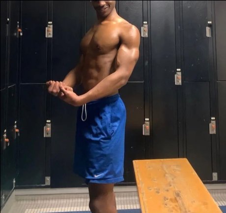 Photo nue de fuite OnlyFans de Milktank